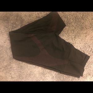 Mapped-out High Rise Tight 28”